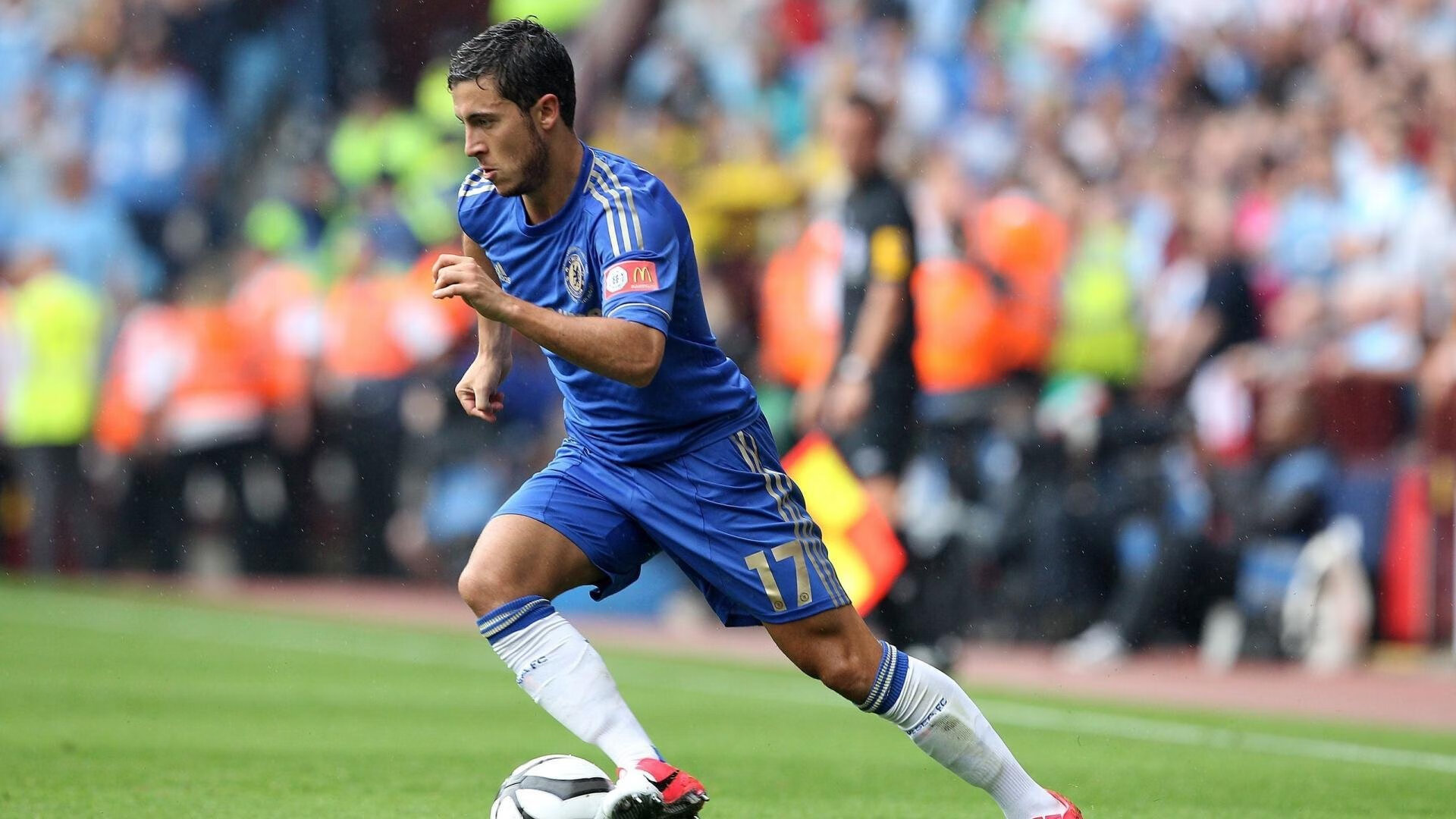 kaiyun 开云体育-中超联赛国家队惨败 球迷理性面对现实，中超国家队大名单