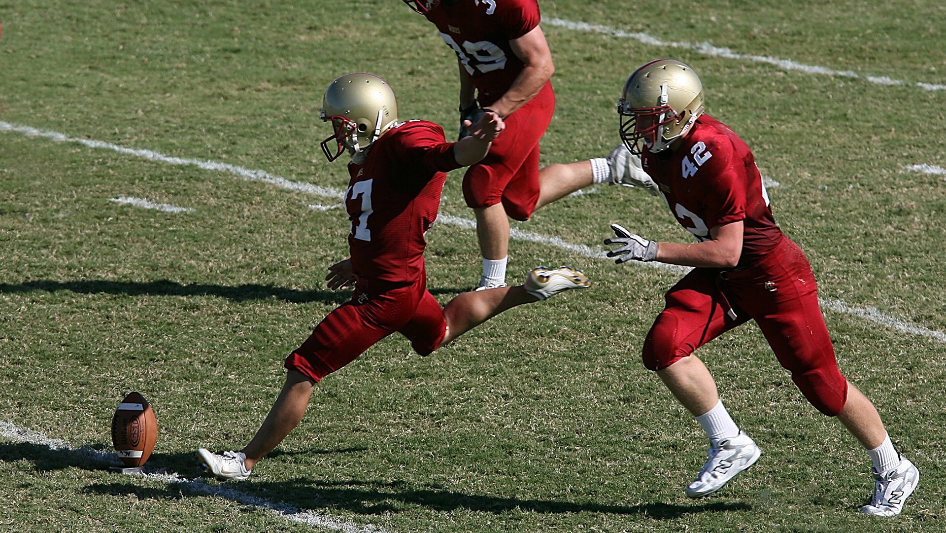 罚球战术策略在焦灼比赛中的应用,罚球线争球